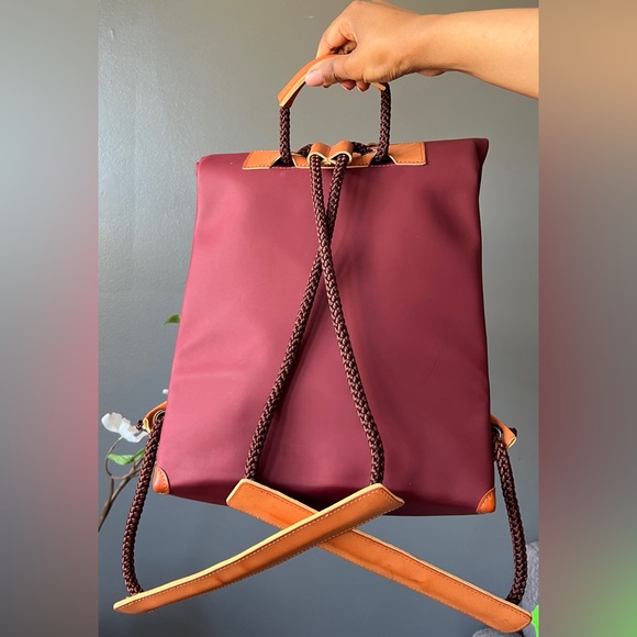 Duomo Di Milano: Duomo Backpack (Unisex) - Picture 4 of 11